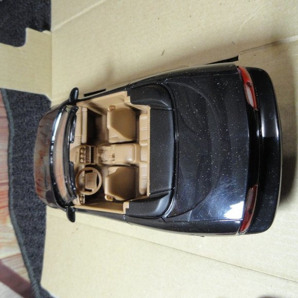 Chevy Camaro Z28 1995 Convertible Promo Plastic Car w Box~NOS~Amt/ertl - Picture 3 of 7